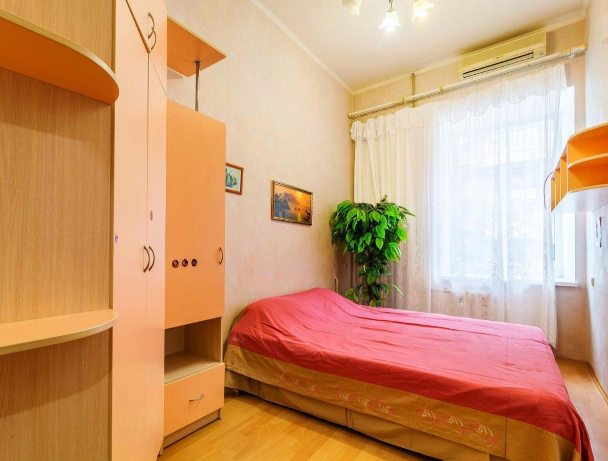 Large Apartment In The Center Днепр Экстерьер фото